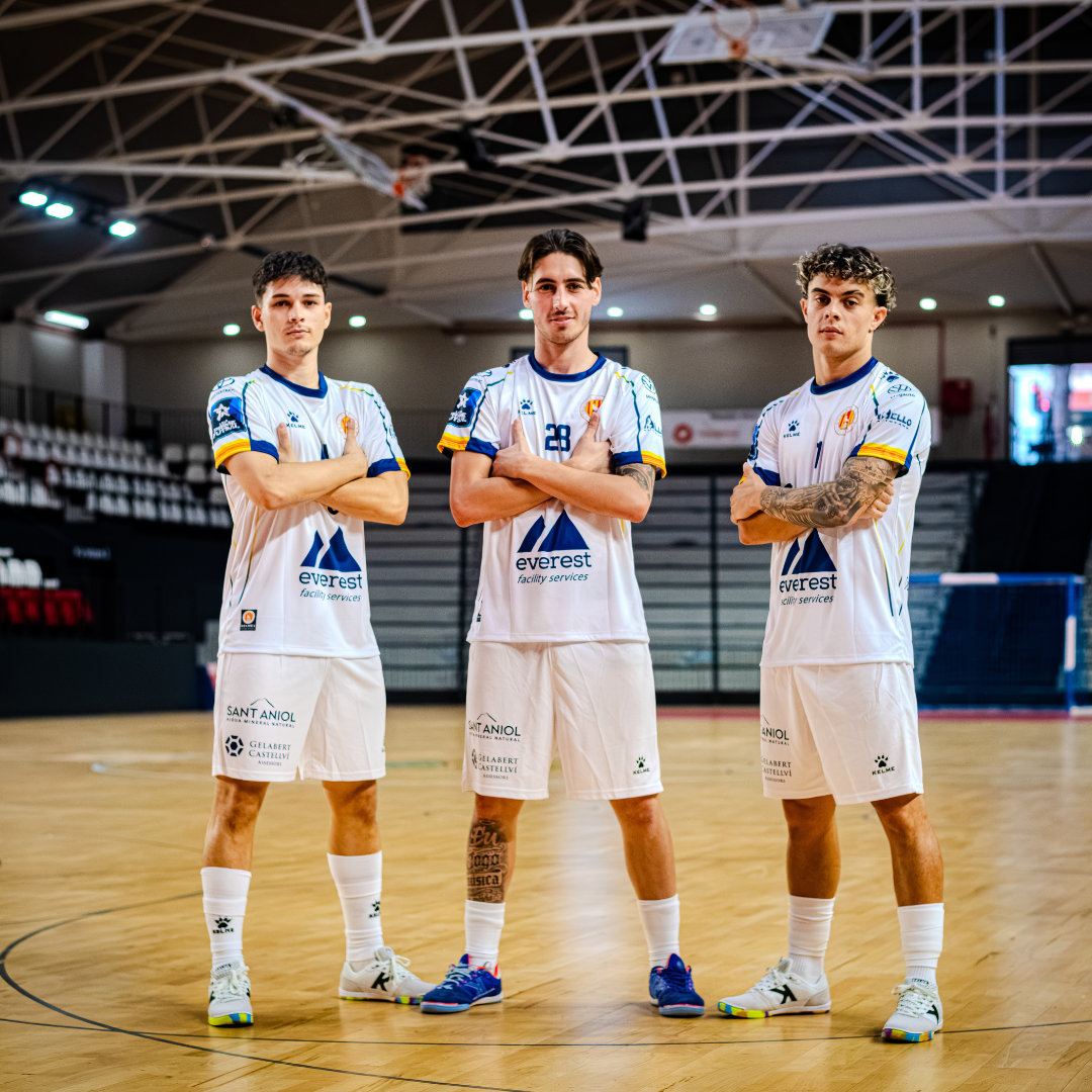 EQUIPACIONES 26/27 DE CATGAS ENERGIA YA DISPONIBLES