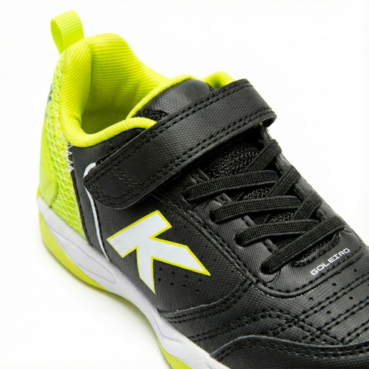 ZAPATILLAS DE NIÑO GOLEIRO ELASTIC INDOOR AMARILLO Y NEGRO