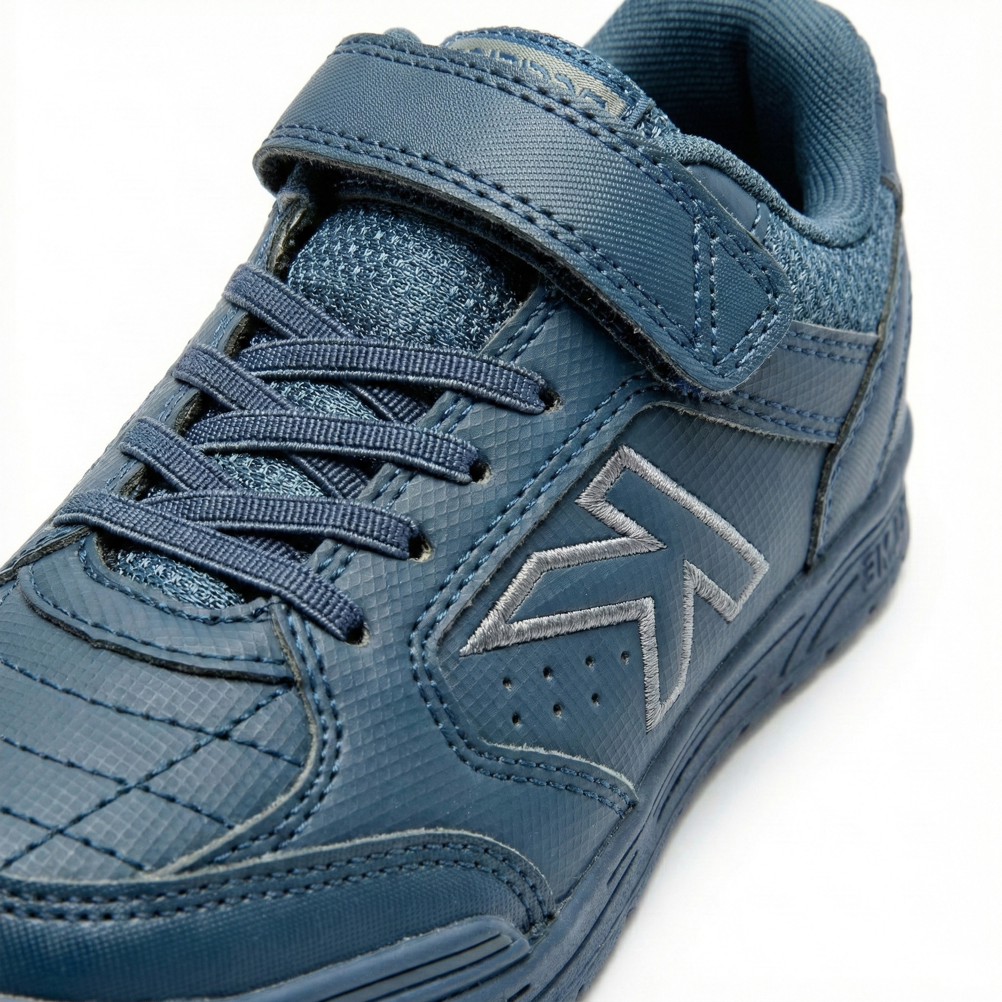 ZAPATILLAS DE NIÑO PRECISION BTS ELASTIC MARINO