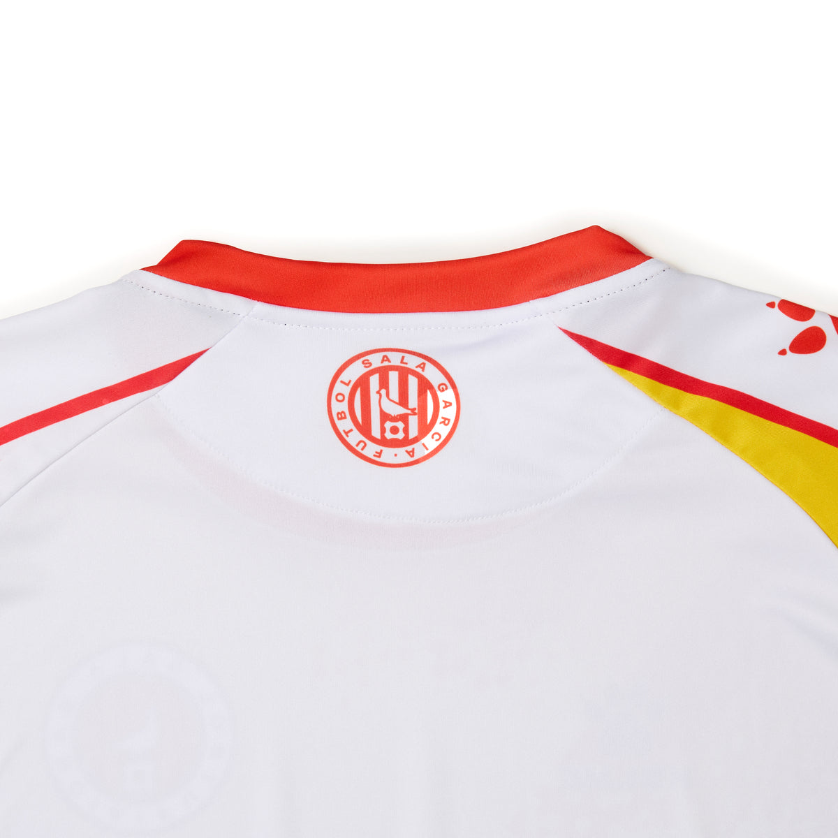 CAMISETA INDUSTRIAS SANTA COLOMA EQUIPACIÓN 25-26 BLANCO