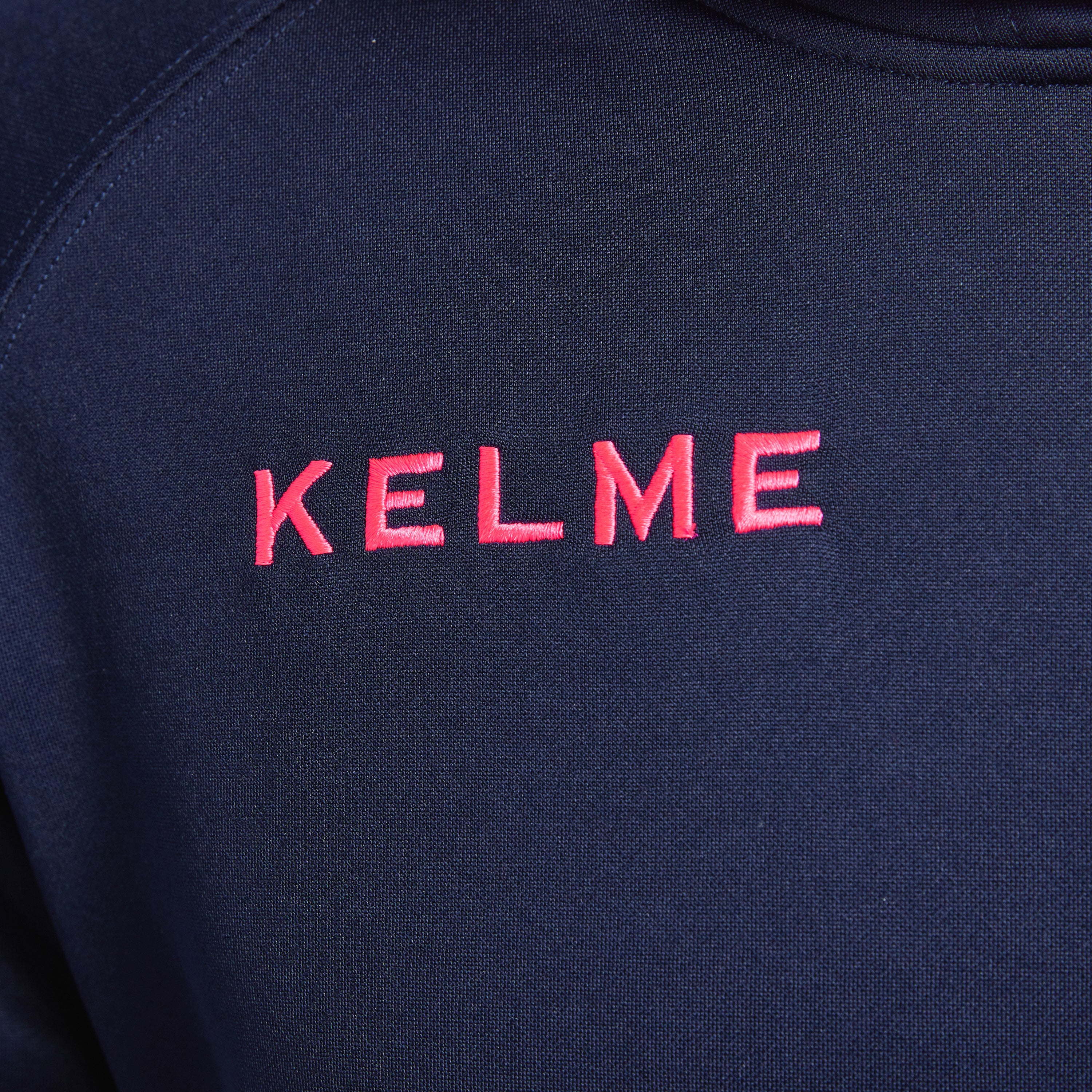 SWEATSHIRT AZUL MARINHO PARA USO URBANO